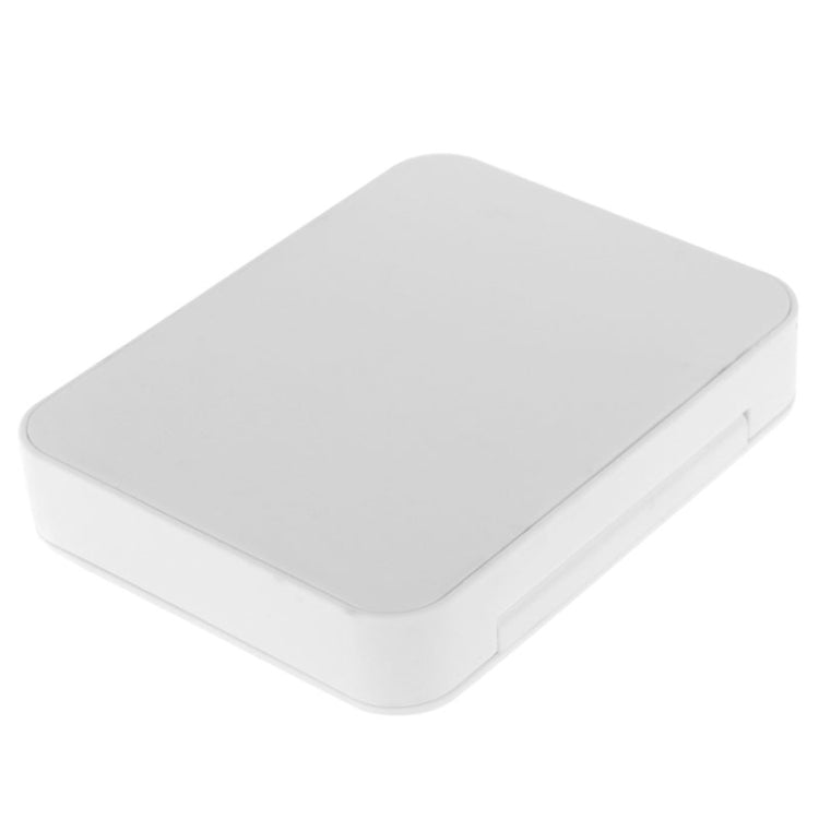 USB 2.0 4 x AA Batteries Box Portable Charger with Flashlight