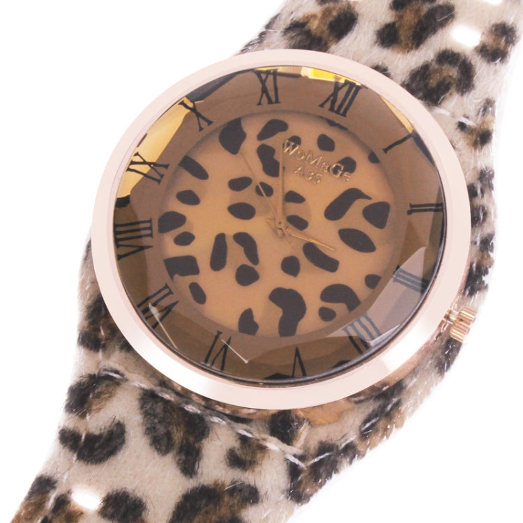 Fashion Leopard Pattern Quartz Watch with Wool Band