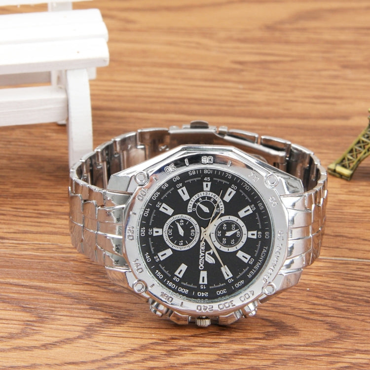 Round Dial 3 Decoration Dials Men Quartz Watch with Metal Band