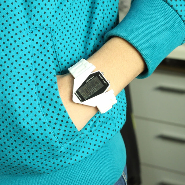 Fashion LED Digital Watch with Special Design Case
