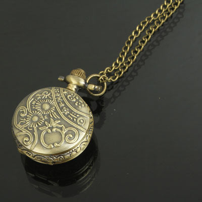 Classical Lace Patterns Flagon Shape Copper Chain Pocket Watch