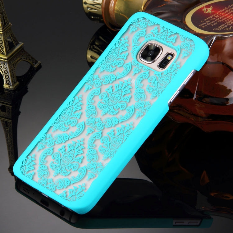 For Galaxy S7 / G930 Retro Palace Embossed Flowers Pattern Protective Hard Case