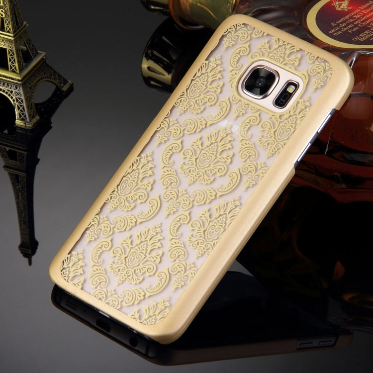 For Galaxy S7 / G930 Retro Palace Embossed Flowers Pattern Protective Hard Case