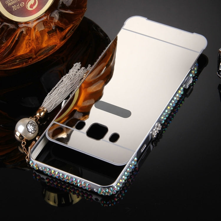 For Galaxy J7 (2016) / J710 Pearl Chain Pendant Diamond Encrusted Electroplating Mirror PC Protective Cover Case