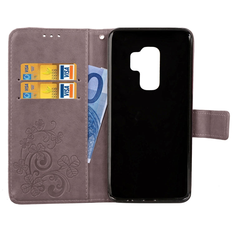 For Galaxy S9+ Lucky Clover Pressed Flowers Pattern Horizontal Flip Leather Case with Holder & Card Slots & Wallet & Hand Strap