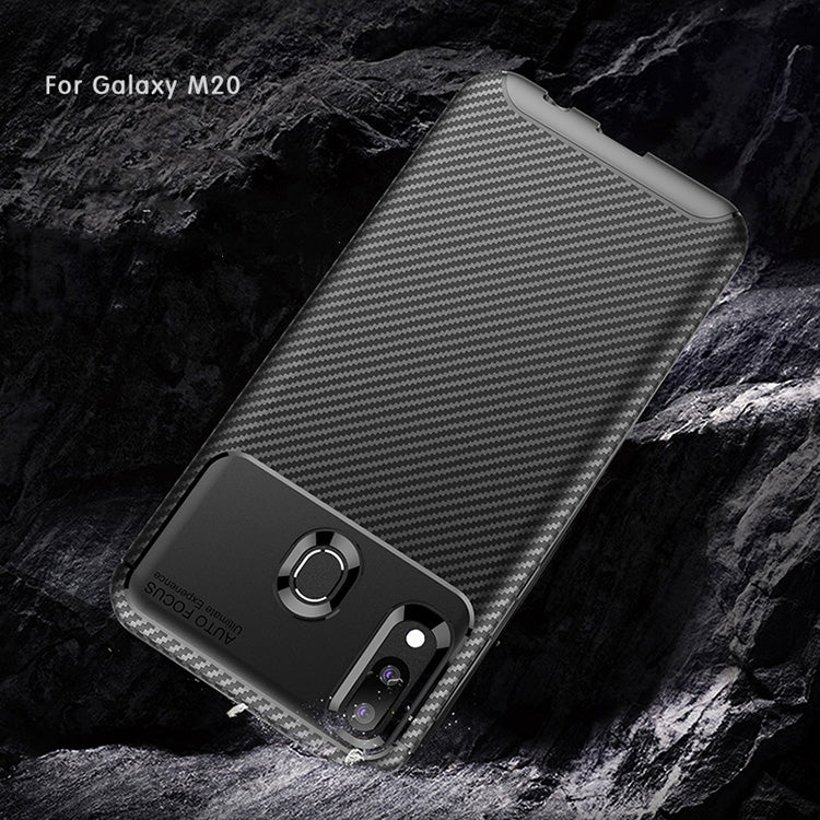 Beetle Series Carbon Fiber Texture Shockproof TPU Case for Galaxy M20(Brown)