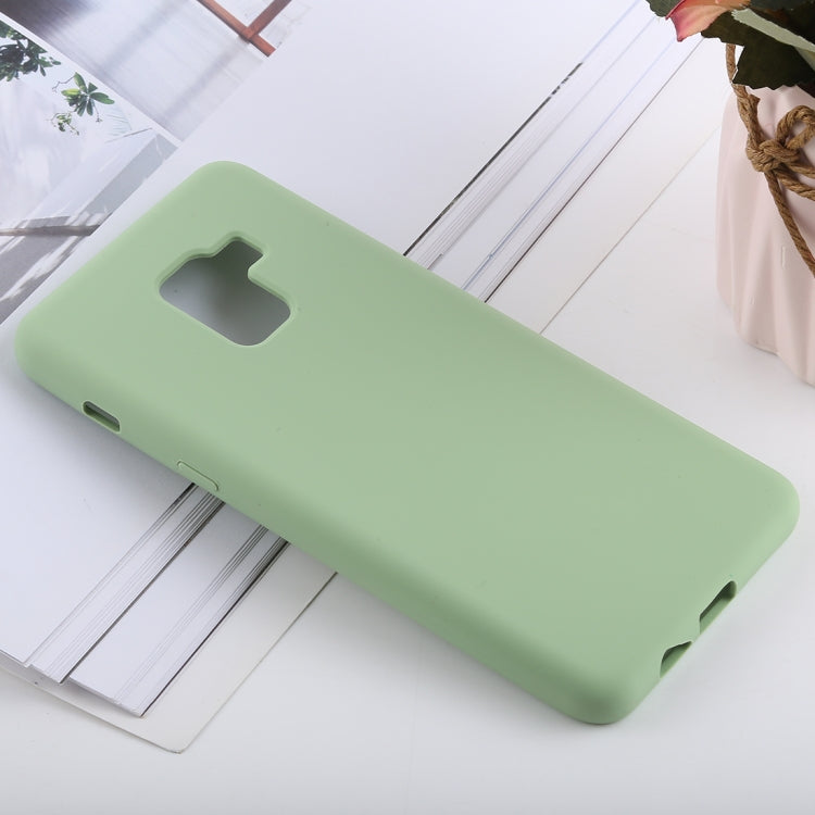 Solid Color Liquid Silicone Shockproof Soft Case for Galaxy A8+(2018)