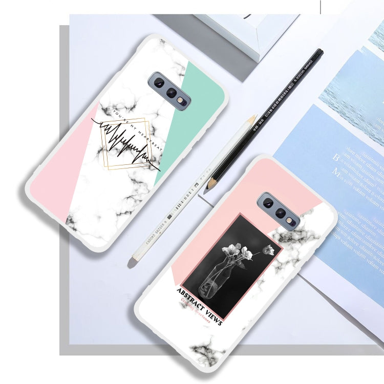 Bee Scrub Semi-transparent TPU Marble Phone Case for Galaxy S10e
