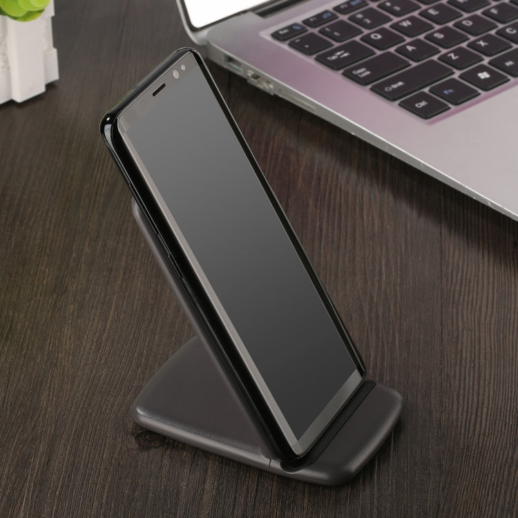 Q720 Output 5V 2A Qi Standard Vertical Fast Wireless Charger, Used in Support QI Sandard Phones, For iPhone, Galaxy, Huawei, Xiaomi, LG, HTC and Other Smart Phones(Silver)