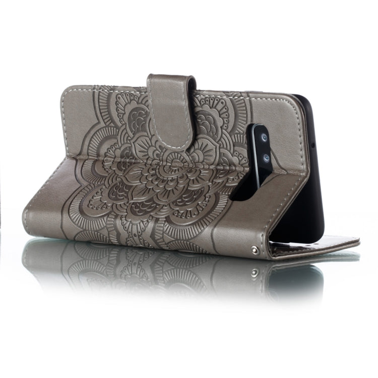 Mandala Embossing Pattern Horizontal Flip Leather Case for Galaxy S10+, with Holder & Card Slots & Wallet & Photo Frame