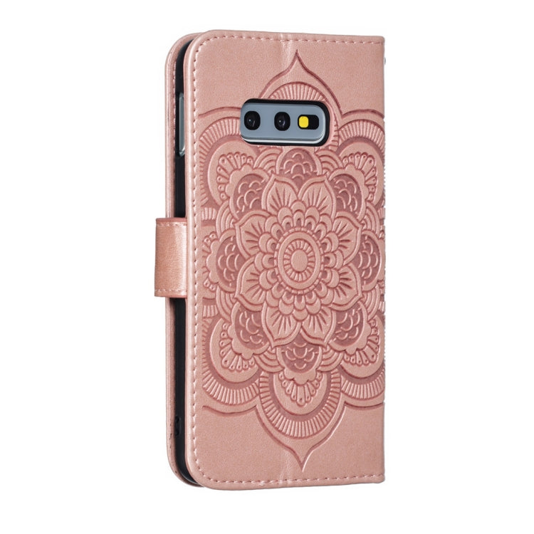 Mandala Embossing Pattern Horizontal Flip Leather Case for Galaxy S10e, with Holder & Card Slots & Wallet & Photo Frame
