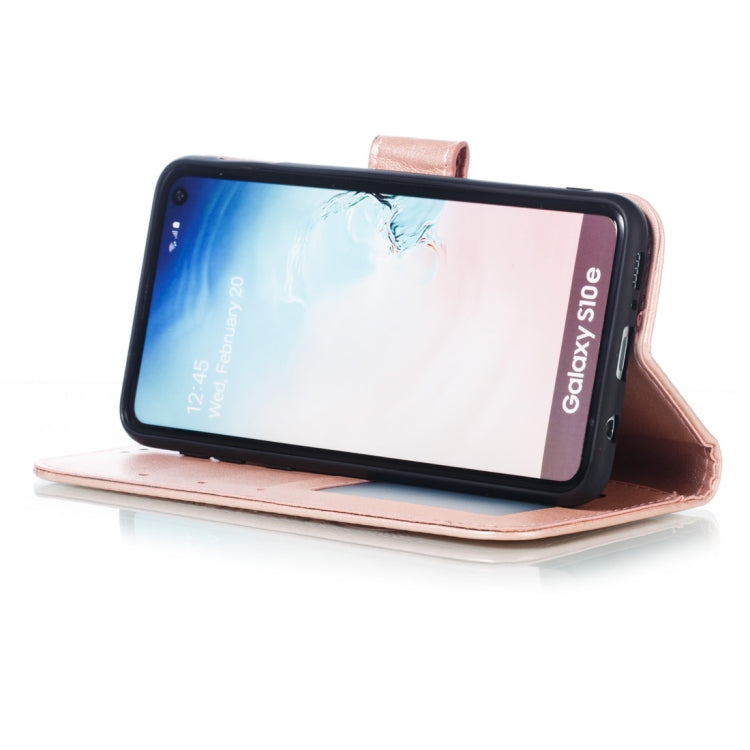 Mandala Embossing Pattern Horizontal Flip Leather Case for Galaxy S10e, with Holder & Card Slots & Wallet & Photo Frame
