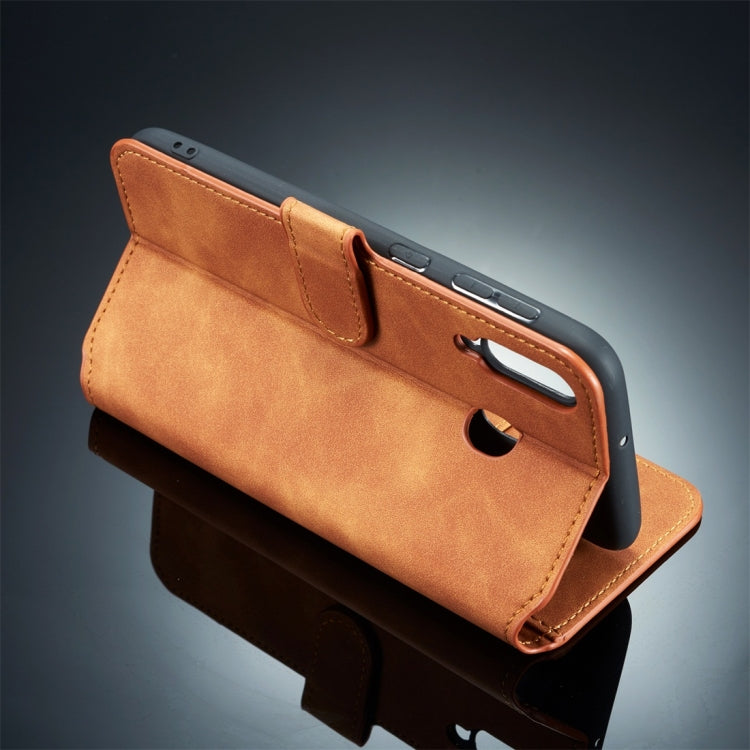 DG.MING Retro Oil Side Horizontal Flip Case for Galaxy M30, with Holder & Card Slots & Wallet