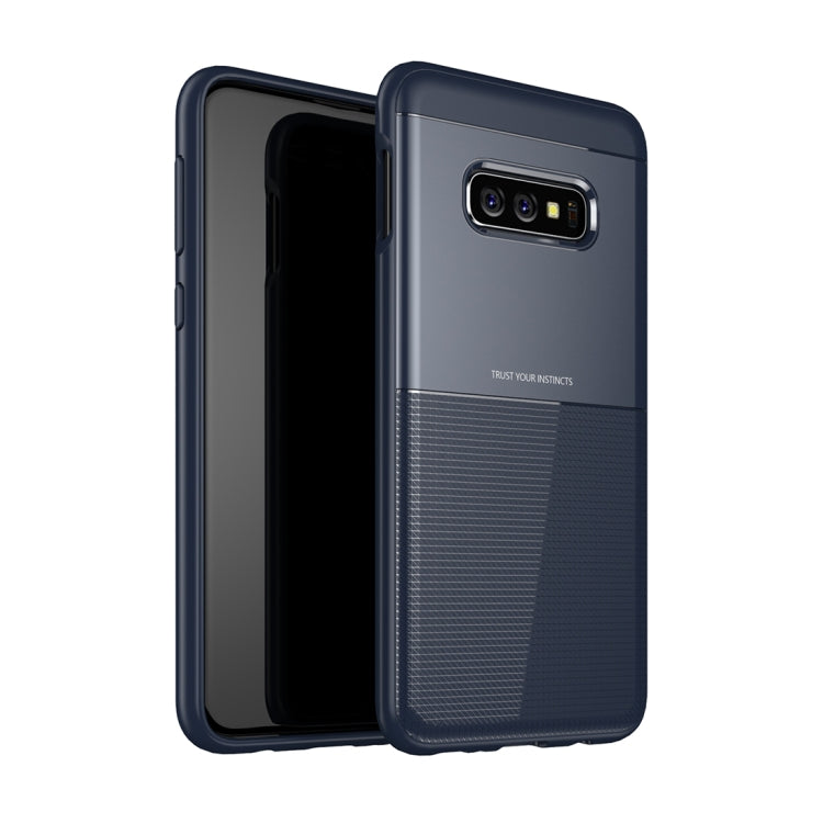 For Galaxy S10e UNBREANK Carbon Fiber Texture PC + TPU Invisible Airbag Shockproof Protective Case(Blue)