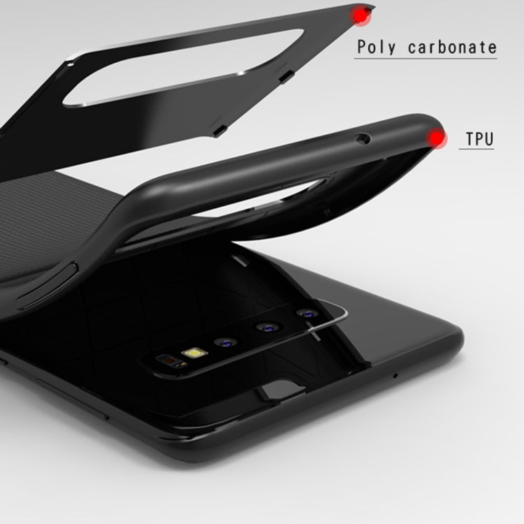 UNBREANK Carbon Fiber Texture PC + TPU Invisible Airbag Shockproof Protective Case for Galaxy S10(Black)