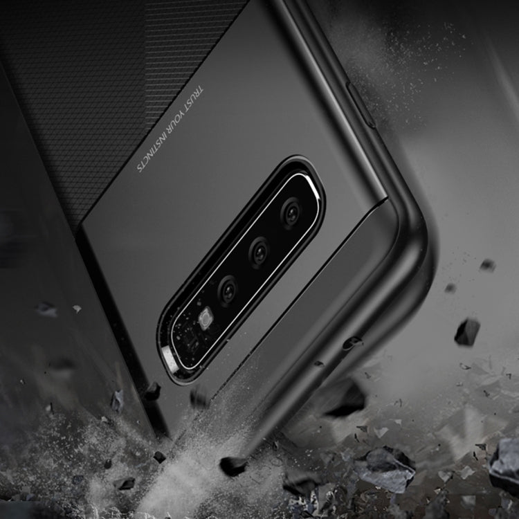 UNBREANK Carbon Fiber Texture PC + TPU Invisible Airbag Shockproof Protective Case for Galaxy S10(Black)