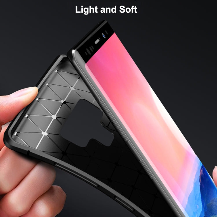 Beetle Shape Carbon Fiber Texture Shockproof TPU Case for Galaxy Note9(Brown)