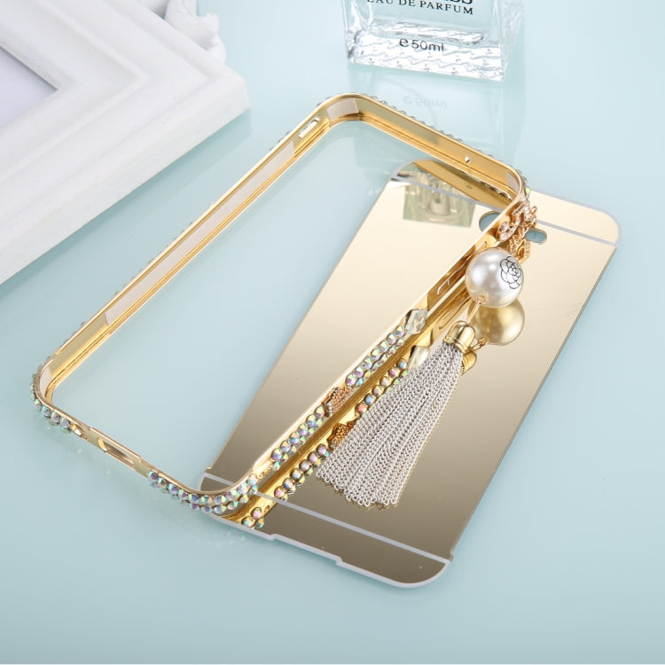 For Galaxy J3 (2017) (US Version) Pearl Chain Pendant Diamond Encrusted Electroplating Mirror PC Protective Cover Case
