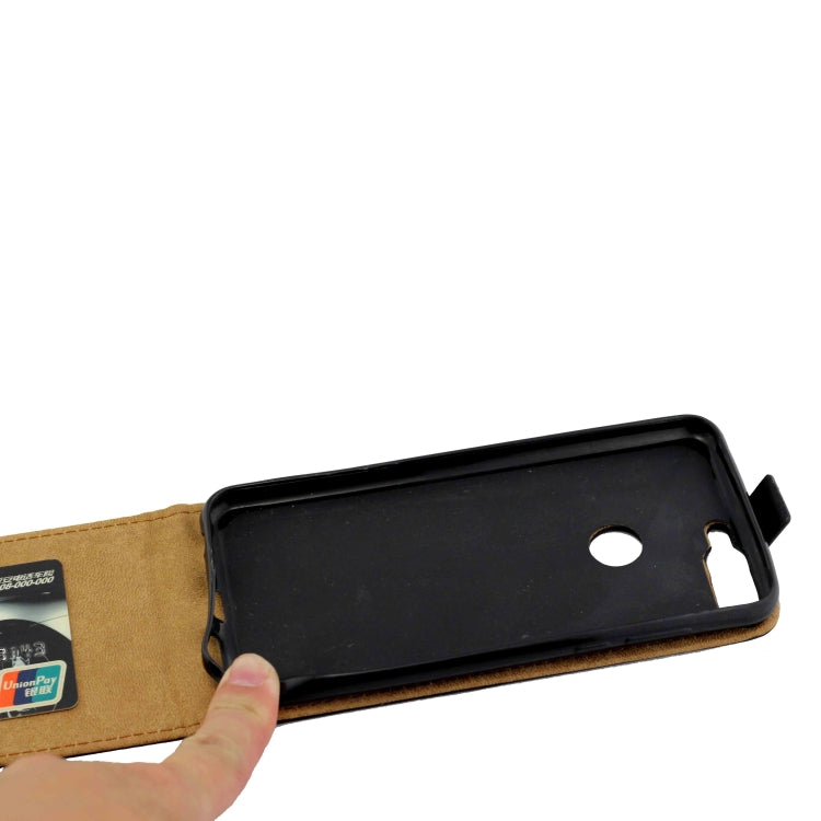 Business Style Vertical Flip TPU Leather Case  with Card Slot for Huawei Honor 7C/Enjoy 8(Black)