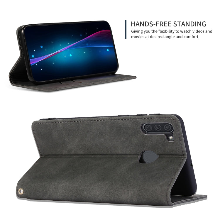 For Samsung Galaxy A11 (US) Retro Skin Feel Business Magnetic Horizontal Flip Leather Case