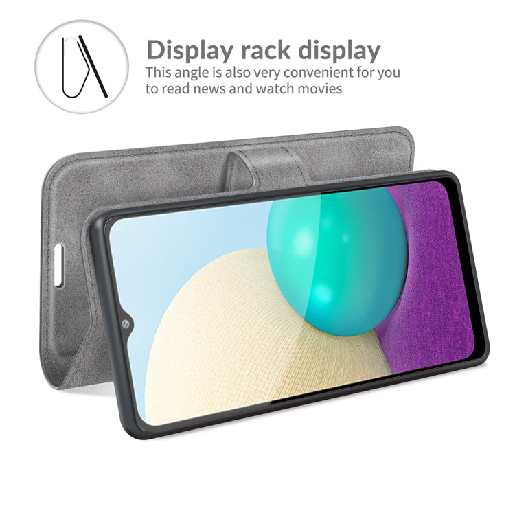 For Samsung Galaxy A02 Retro Calf Pattern Buckle Horizontal Flip Leather Case with Holder & Card Slots & Wallet