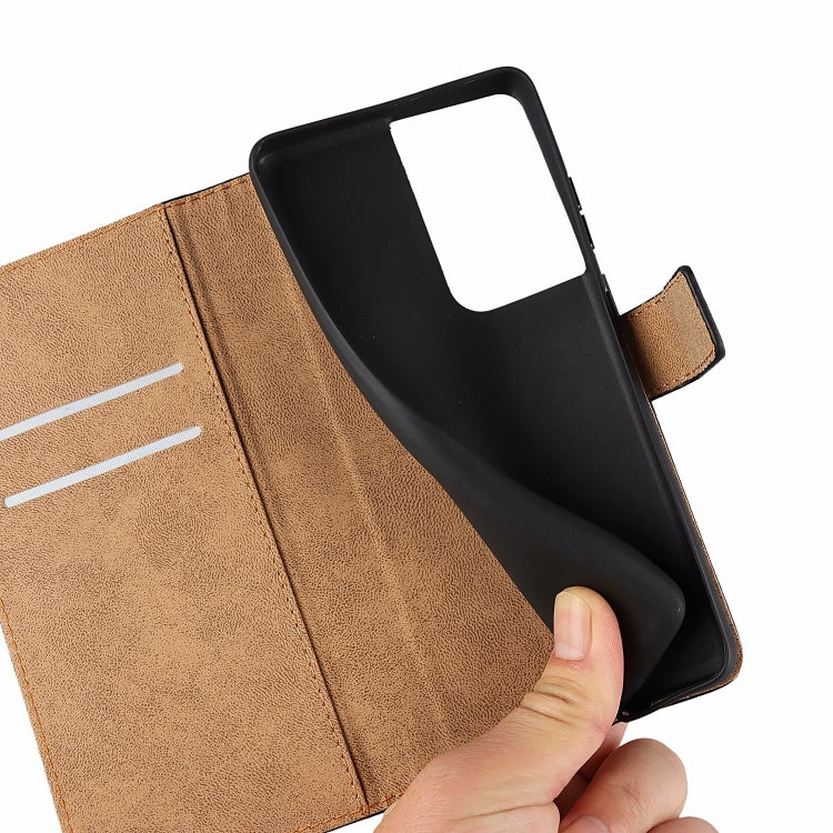 Plain Texture Cowhide Leather Horizontal Flip Case with Magnetic Clasp & Holder & Card Slots & Wallet For Samsung Galaxy S21 Ultra 5G(Black)