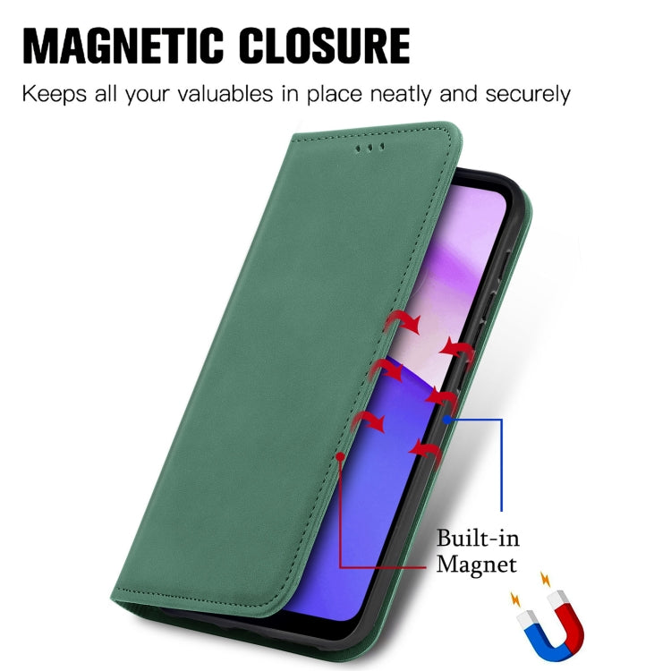 For Motorola Moto E40 Retro Skin Feel Magnetic Horizontal Flip Leather Case