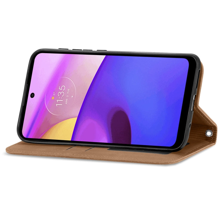 For Motorola Moto E40 Retro Skin Feel Magnetic Horizontal Flip Leather Case