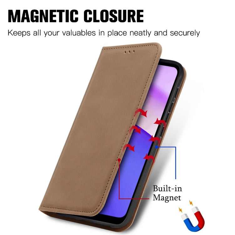 For Motorola Moto E40 Retro Skin Feel Magnetic Horizontal Flip Leather Case