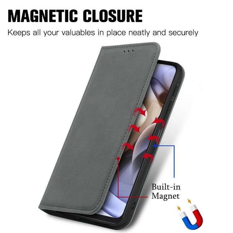 For Motorola Moto G31 Retro Skin Feel Magnetic Horizontal Flip Leather Phone Case