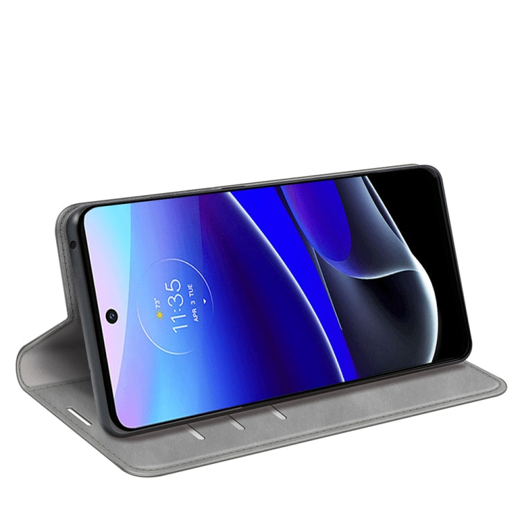 For Motorola Moto G 5G 2022 Retro-skin  Magnetic Suction Leather Phone Case