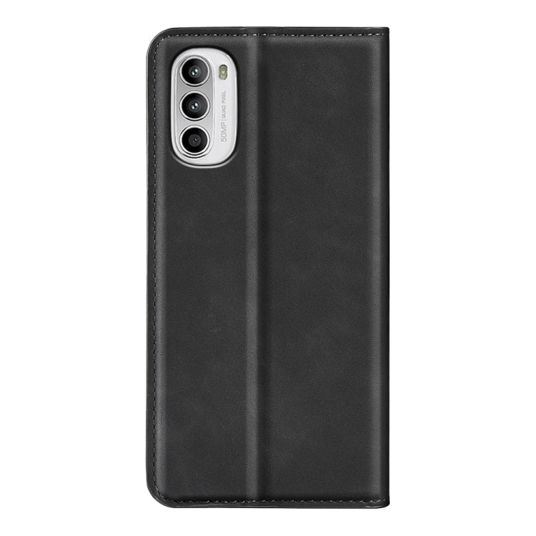 For Motorola Moto G52 4G Retro-skin Magnetic Suction Leather Phone Case