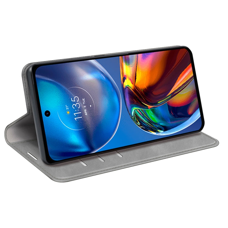 For Motorola Moto E32 4G Retro-skin  Magnetic Suction Leather Phone Case