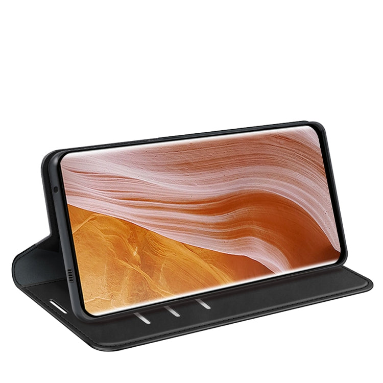 For ZTE Axon 40 Ultra Retro-skin  Magnetic Suction Leather Phone Case