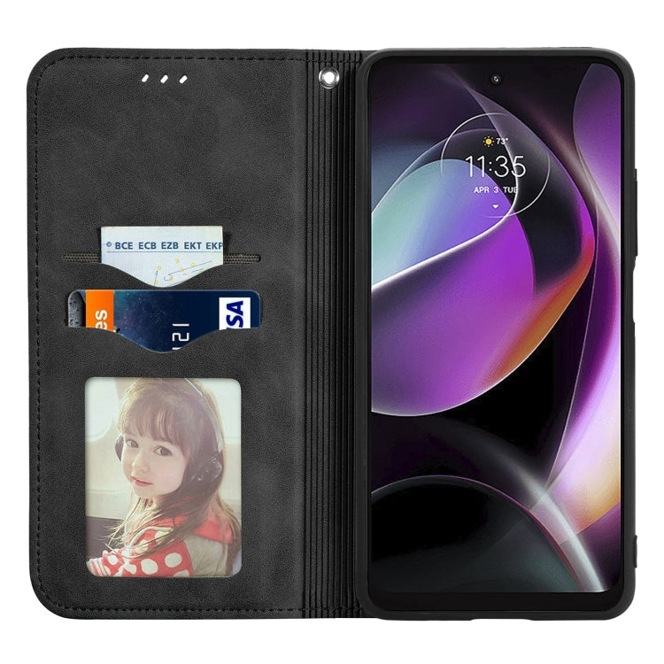For Motorola Moto G 2022 Retro Skin Feel Magnetic Leather Phone Case