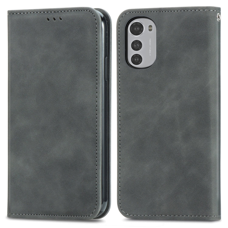 For Motorola Moto E32 Retro Skin Feel Magnetic Leather Phone Case