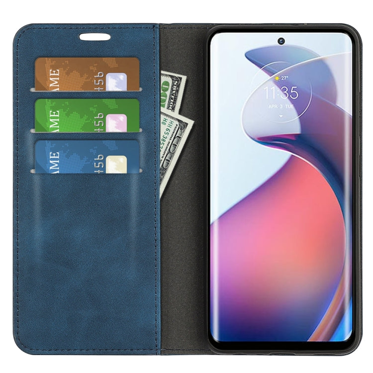 For Motorola Moto S30 Pro Retro-skin Magnetic Suction Leather Phone Case