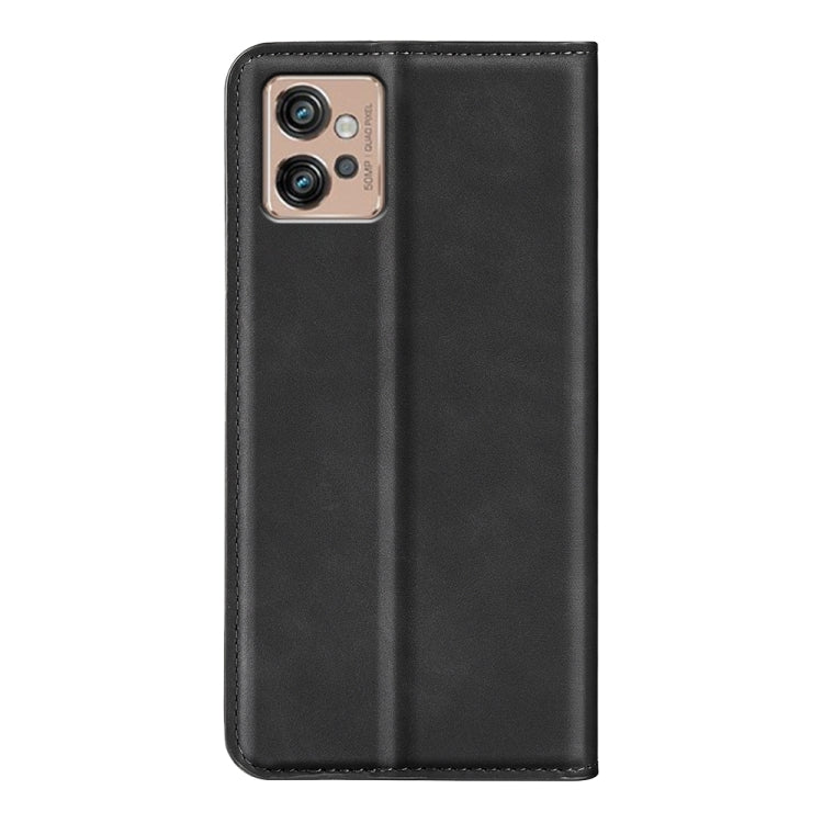 For Motorola Moto G32 Retro-skin Magnetic Suction Leather Phone Case