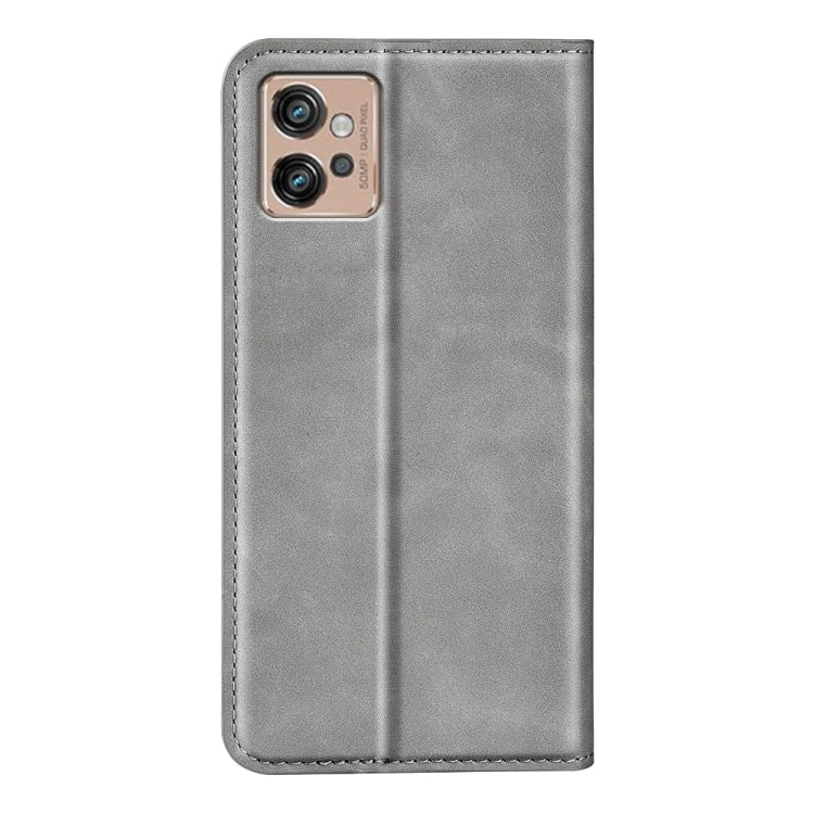 For Motorola Moto G32 Retro-skin Magnetic Suction Leather Phone Case