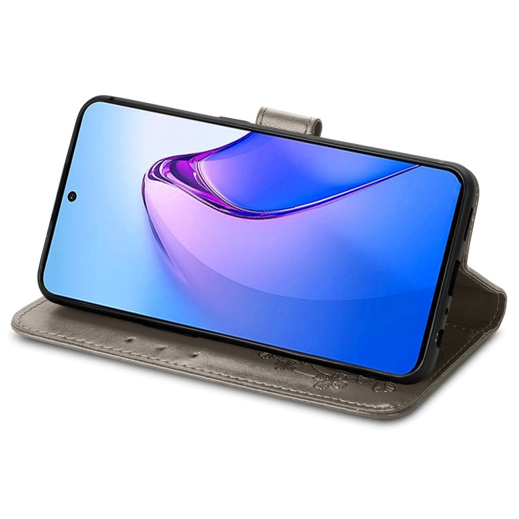 For OPPO Reno8 Pro Overseas Edition Four-leaf Clasp Embossed Buckle Leather Phone Case