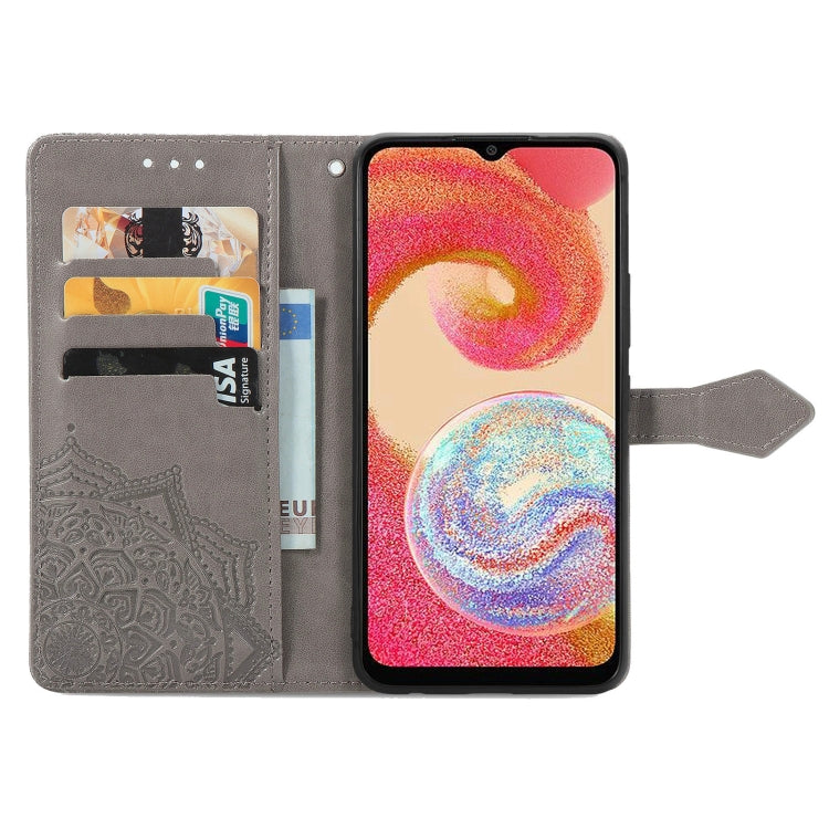 For Samsung Galaxy A04e Mandala Flower Embossed Leather Phone Case