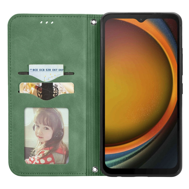 For Samsung Galaxy XCover 7 Retro Skin Feel Magnetic Leather Phone Case