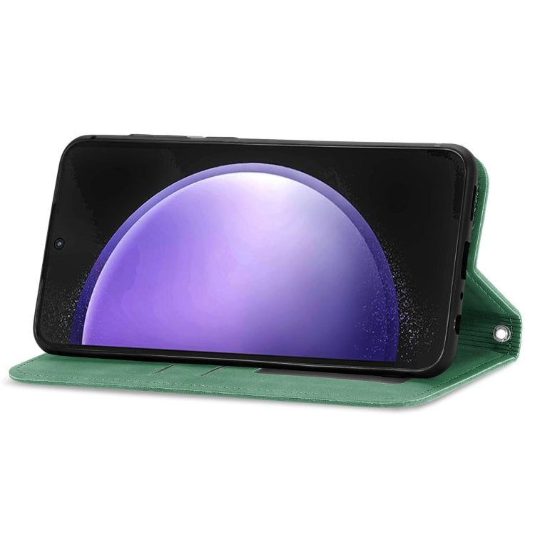 For Samsung Galaxy S23 FE 5G Retro Skin Feel Magnetic Leather Phone Case