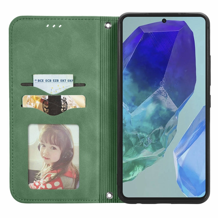 For Samsung Galaxy S24 FE 5G Retro Skin Feel Magnetic Leather Phone Case