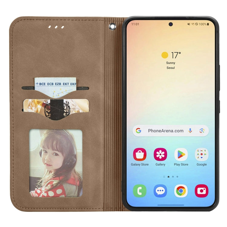For Samsung Galaxy S25+ 5G Retro Skin Feel Magnetic Leather Phone Case
