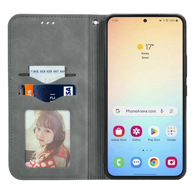 For Samsung Galaxy S25+ 5G Retro Skin Feel Magnetic Leather Phone Case