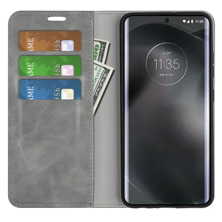 For Motorola Edge 30 Lite Retro-skin Magnetic Suction Leather Phone Case