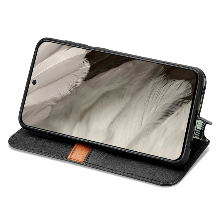 For Google Pixel 8 Cubic Grid Pressed Magnetic Leather Phone Case