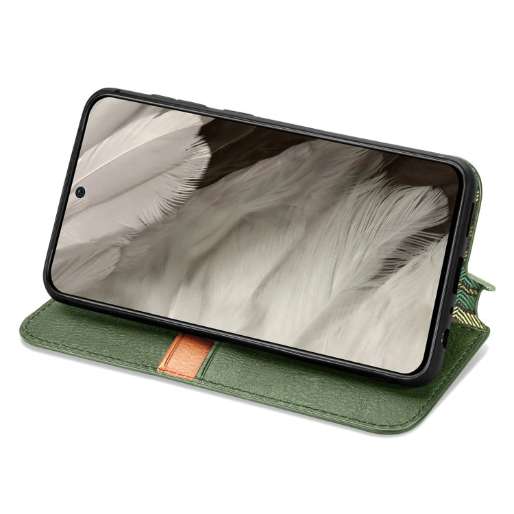 For Google Pixel 8 Cubic Grid Pressed Magnetic Leather Phone Case