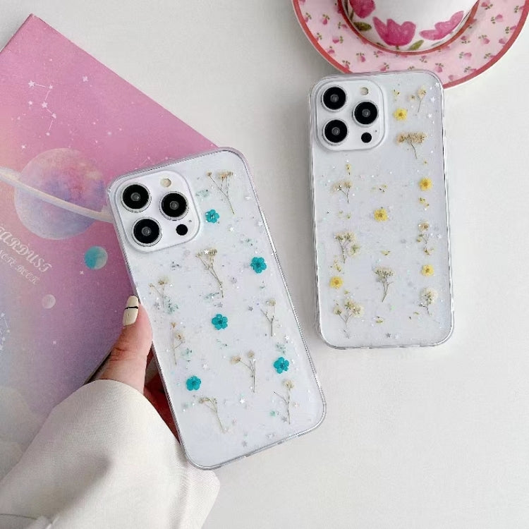 For iPhone 16 Pro Gypsophila Flowers Pattern TPU Protective Phone Case
